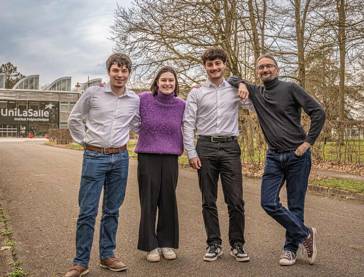 Charlotte Saux, Eloi Huet, Etienne Chambon et Julien Bailleul
