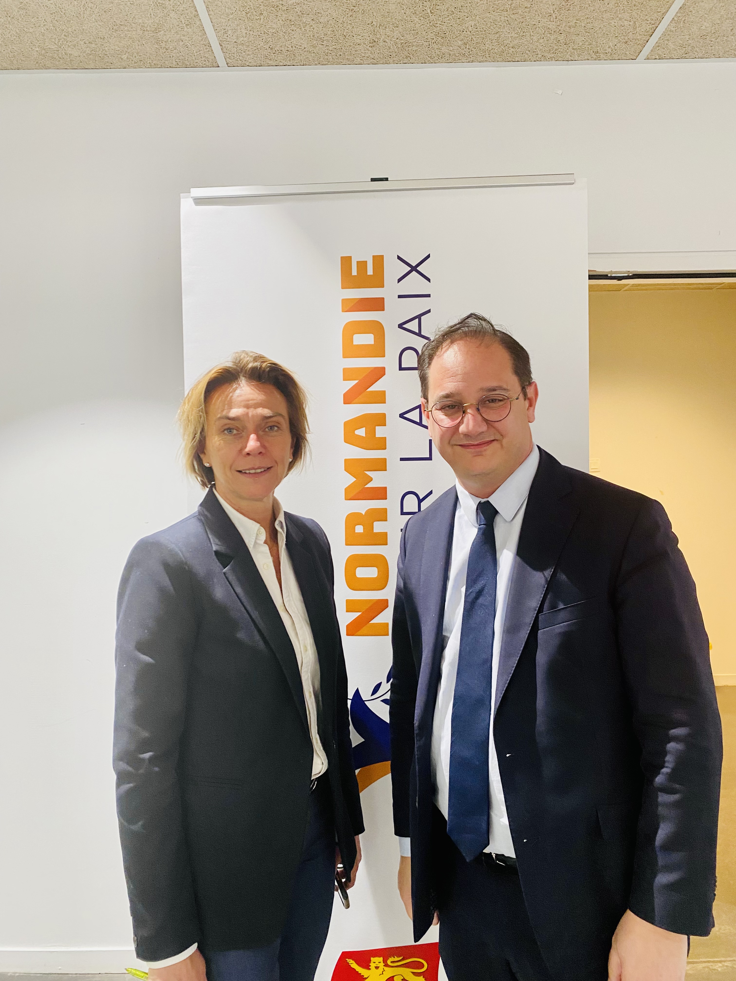 Valérie Leroux & François-Xavier Priollaud - Normandie pour la paix