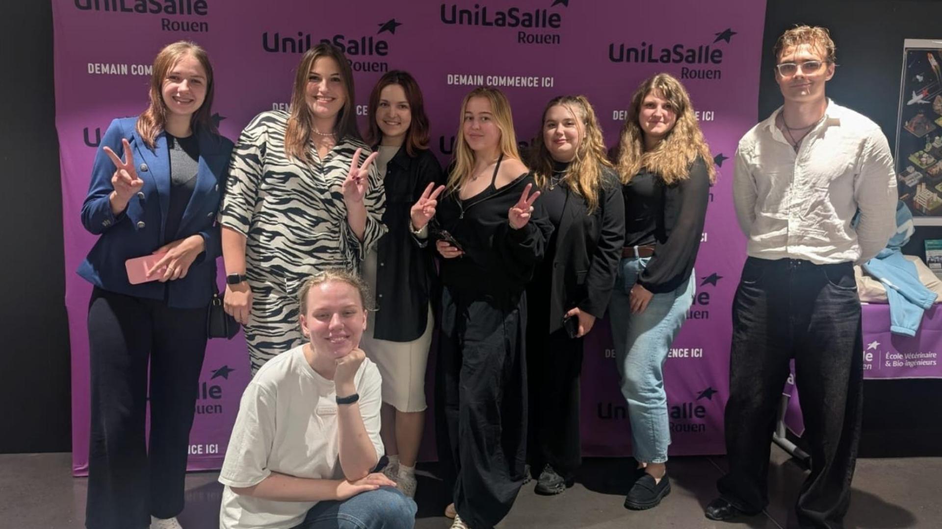 10 Ukrainian students welcomed to UniLaSalle
