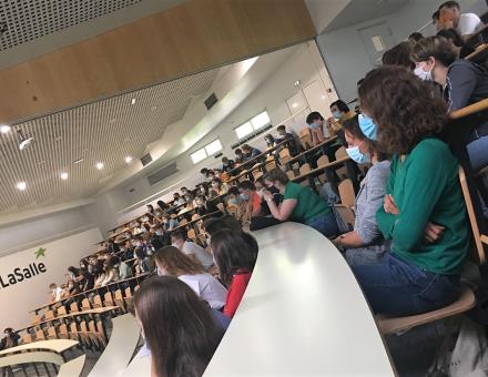 Rentrée universitaire élève