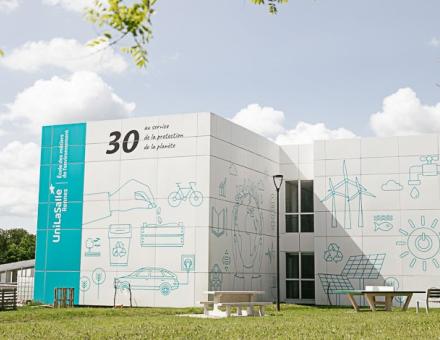 Facade école icones environnement_énergie